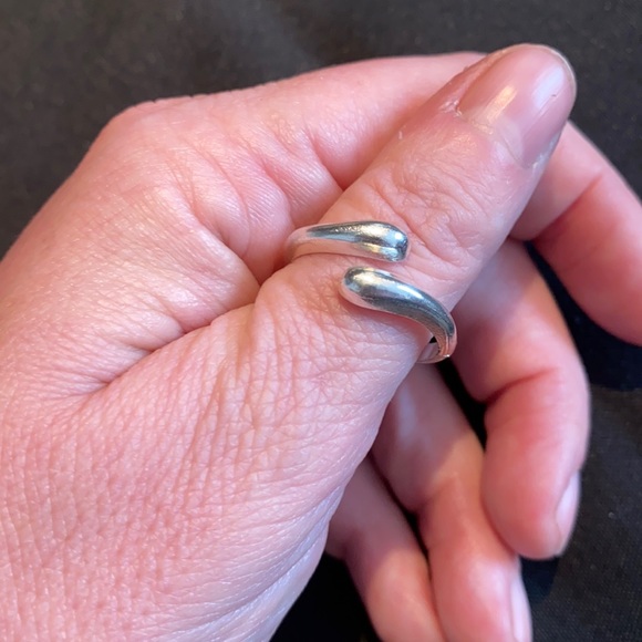 925 Sterling Silver Wrap Ring imperfect - Picture 5 of 6